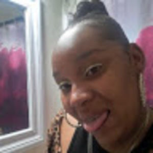 Meet your Posher, Mia